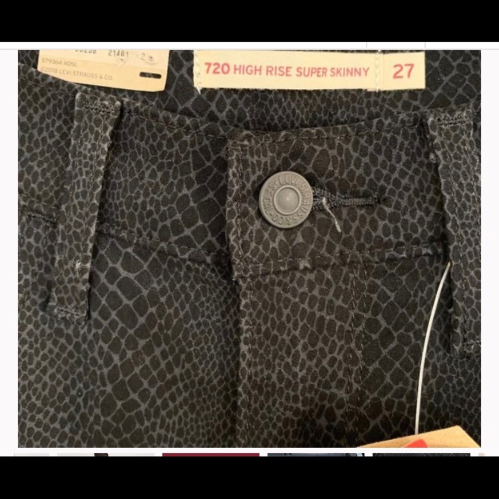 Levi’s. 720 High-Rise super skinny jeans - Picture 7 of 8